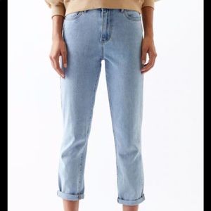 NWT Pacsun Light Mom Jeans